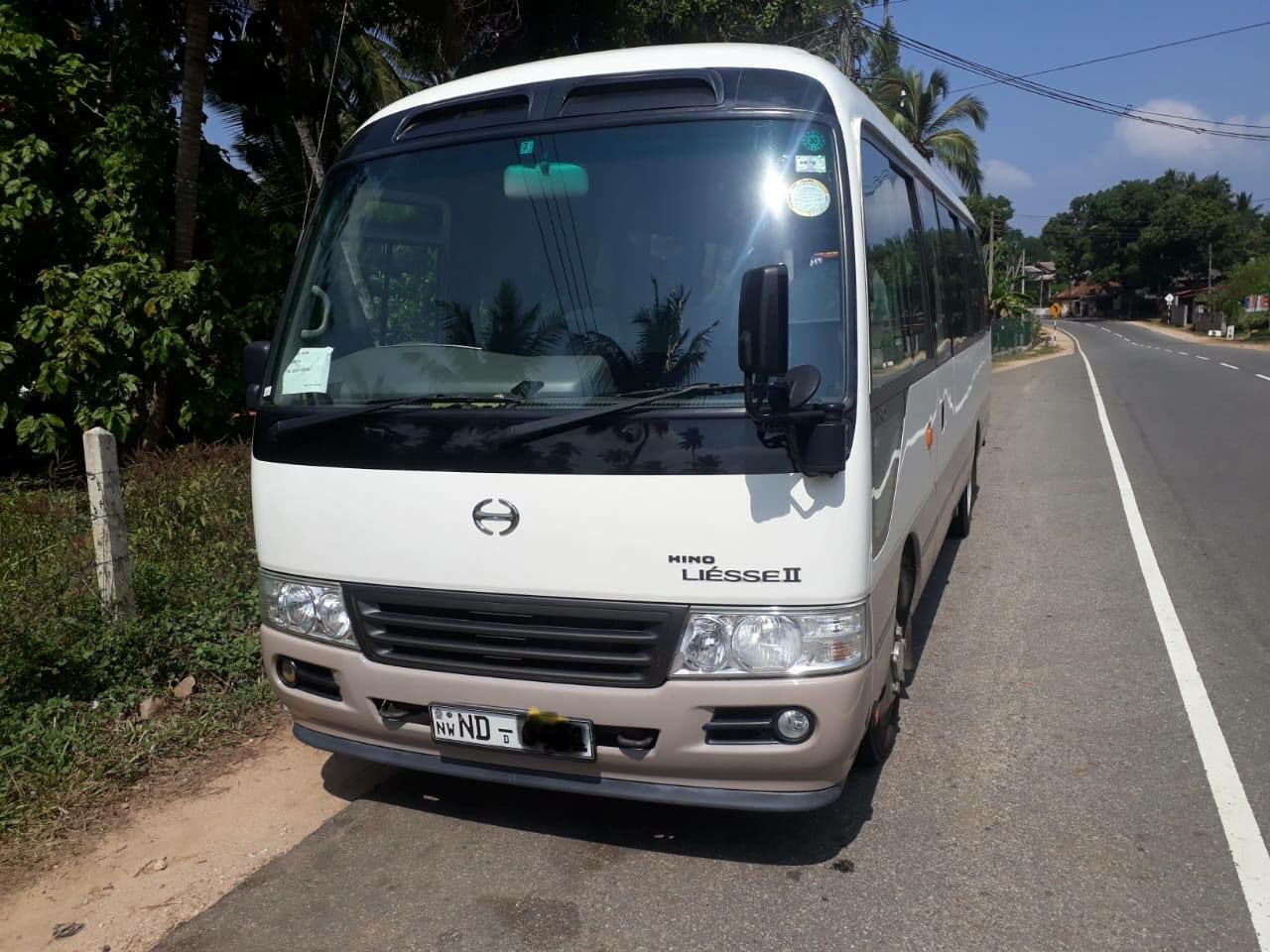 Mini Bus